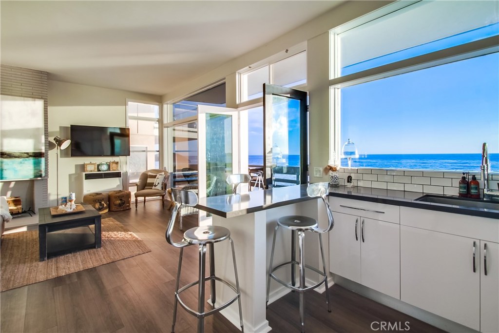 1243 Ocean Front, Laguna Beach CA 92651 - photo 1
