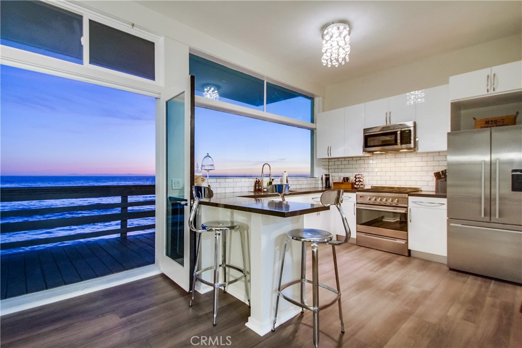 1243 Ocean Front, Laguna Beach CA 92651 - photo 1