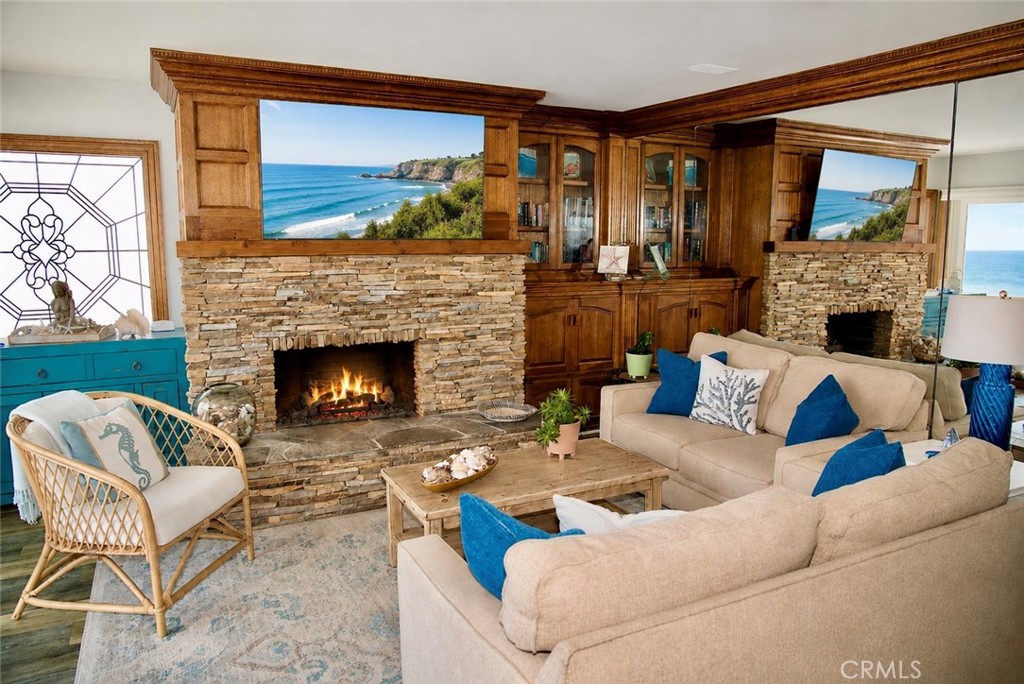 1249 Ocean Front C, Laguna Beach CA 92651 - photo 2