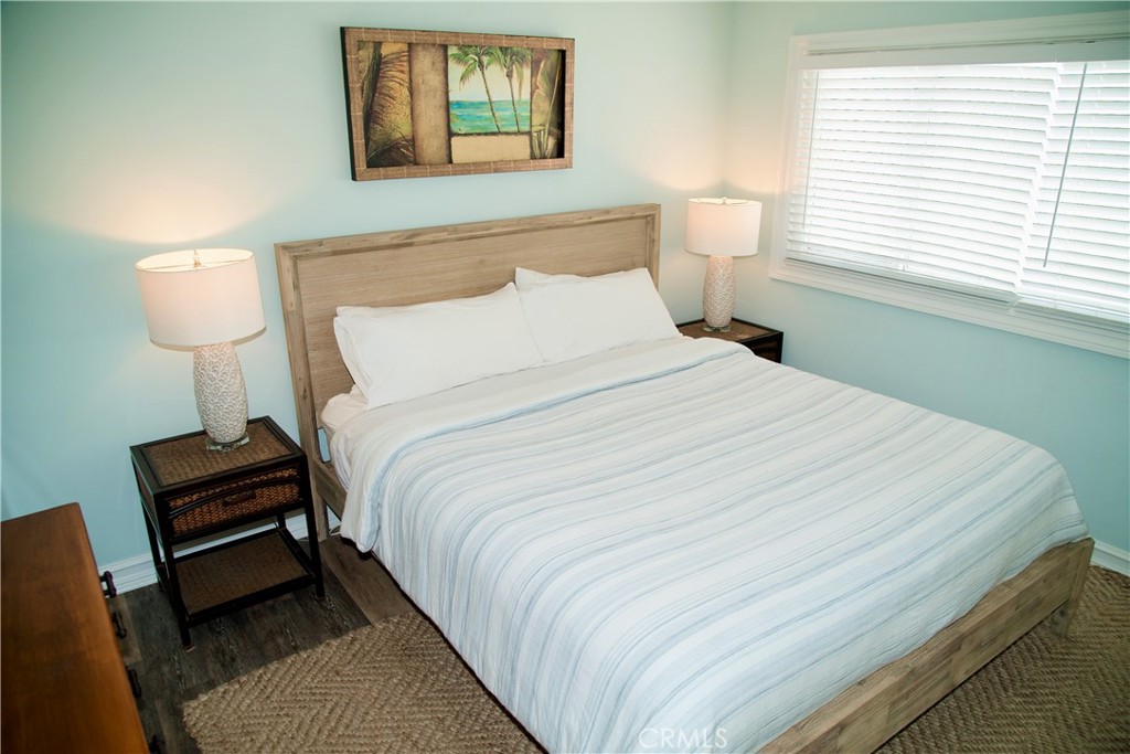 2nd King Bedroom - 1249 Ocean Front C, Laguna Beach CA 92651 - photo 10