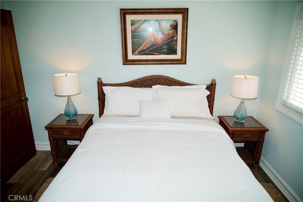 3rd Bedroom Queen - 1249 Ocean Front C, Laguna Beach CA 92651 - photo 11