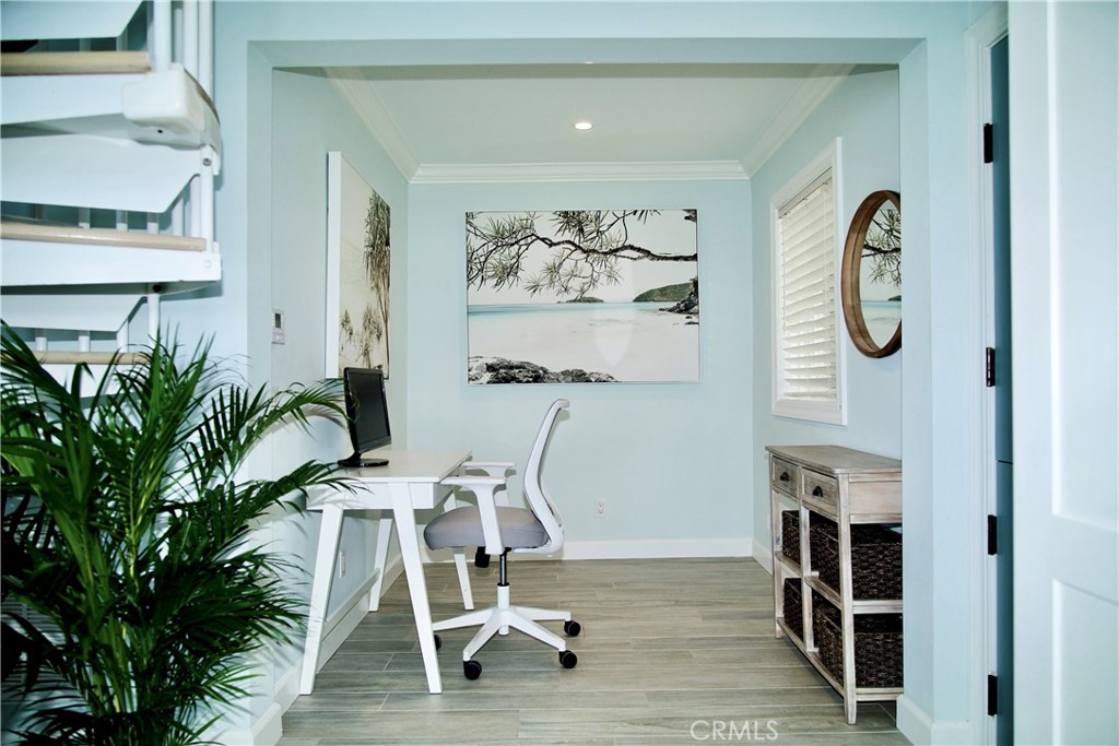 1249 Ocean Front D, Laguna Beach CA 92651 - photo 5