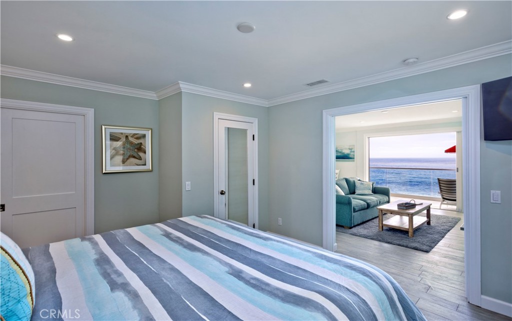 1249 Ocean Front D, Laguna Beach CA 92651 - photo 12