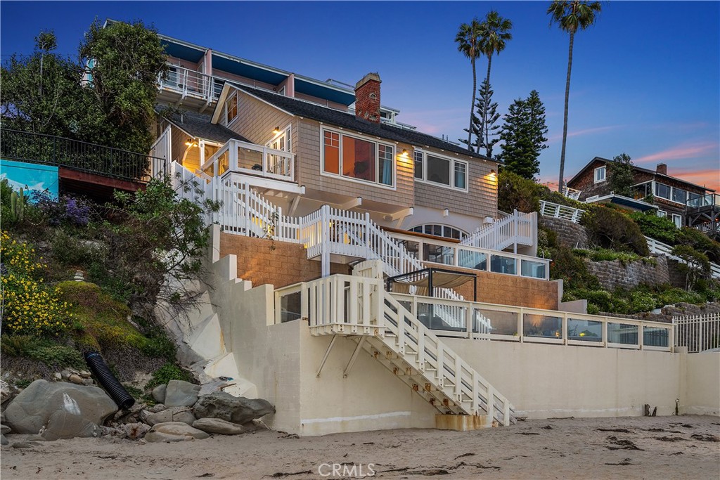 125 Saint Anns Drive, Laguna Beach CA 92651 - photo 2