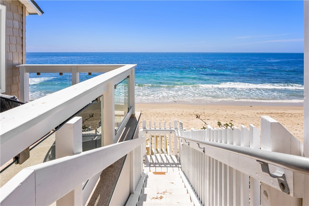 125 Saint Anns Drive, Laguna Beach CA 92651 - photo 25