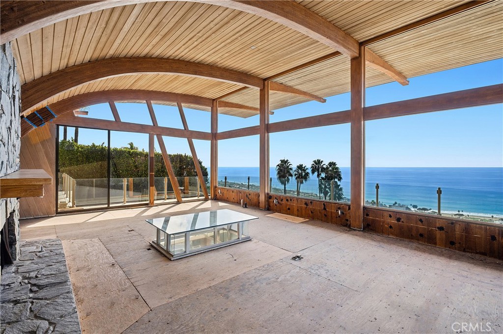 1255 Skyline Drive, Laguna Beach CA 92651 - photo 4