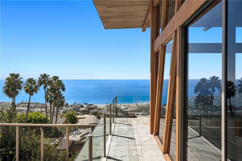 1255 Skyline Drive, Laguna Beach CA 92651 - photo 11