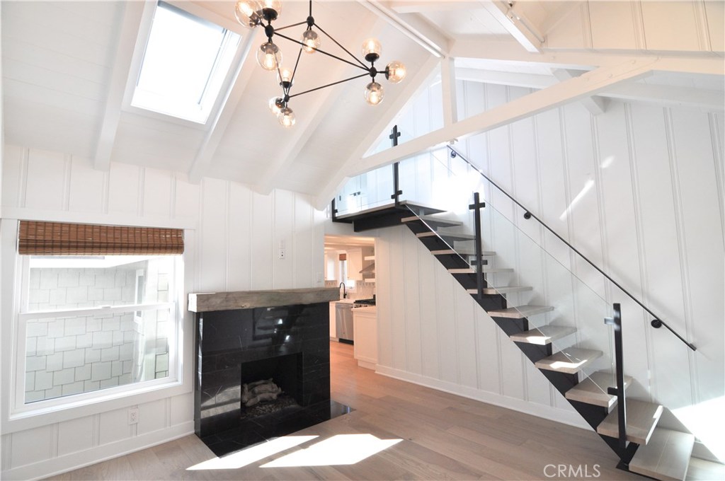 Primary Living Space with Loft Ceilings - 1259 S Coast Highway Apt B, Laguna Beach CA 92651 - photo 1