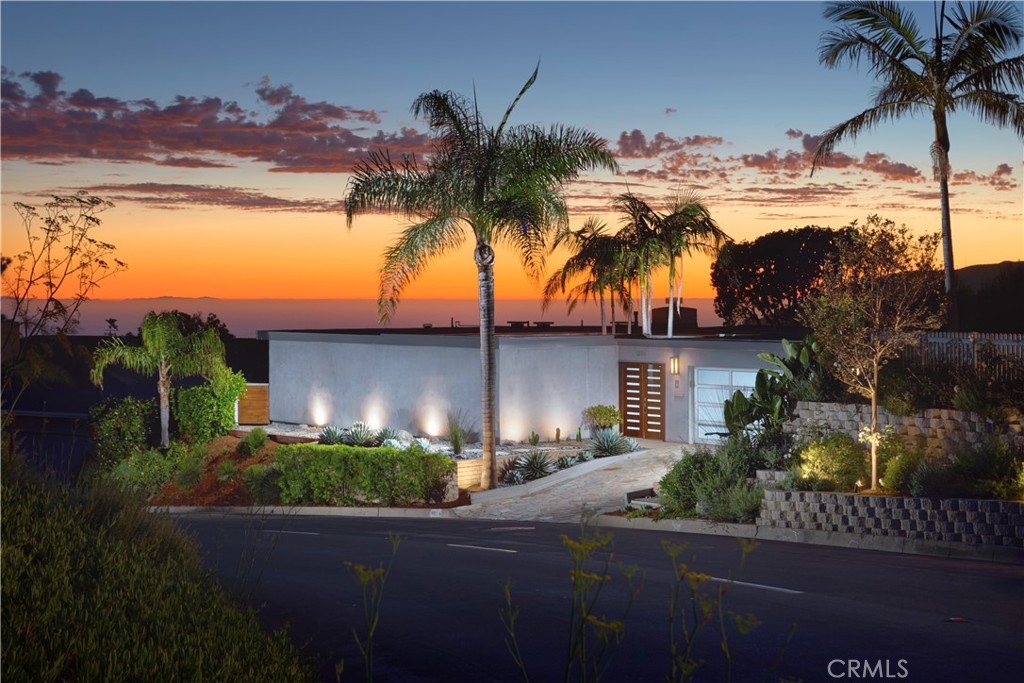 1275 Skyline Drive, Laguna Beach CA 92651 - photo 1