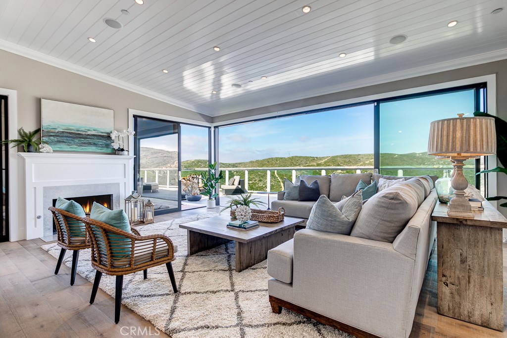 1283 Skyline Drive, Laguna Beach CA 92651 - photo 1