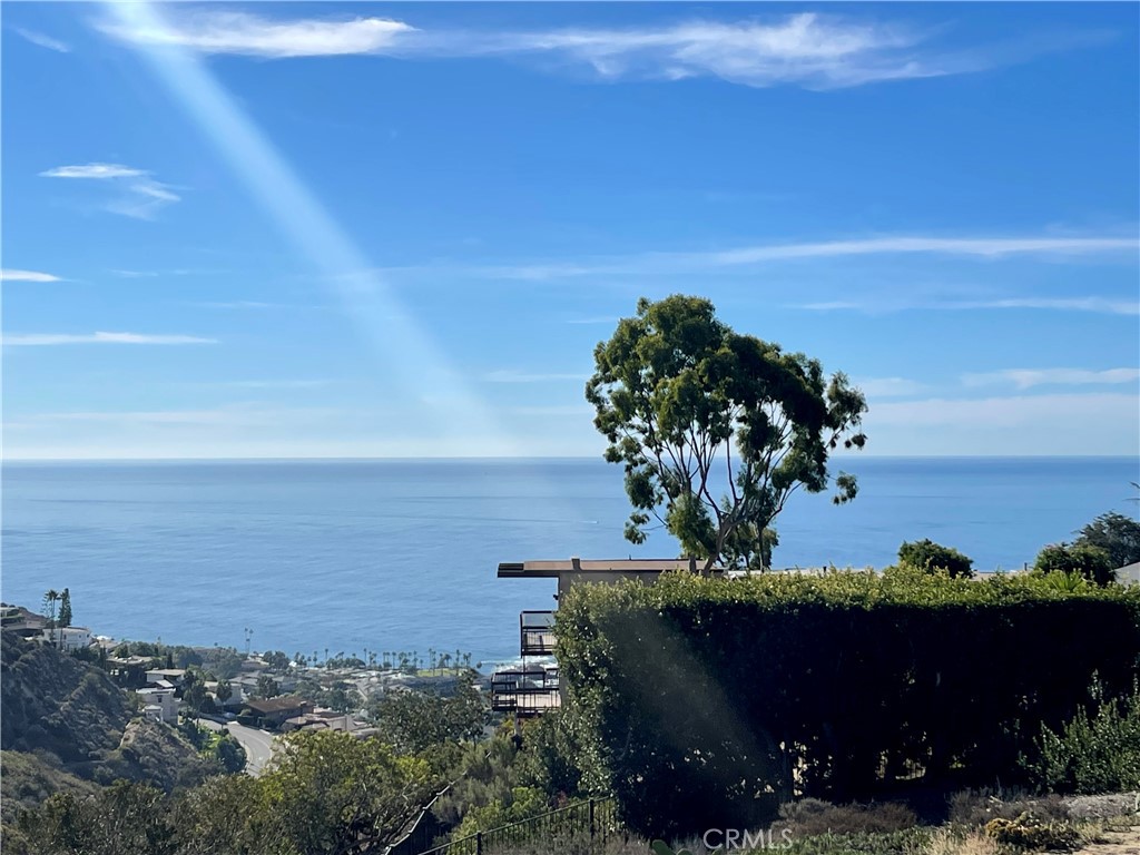 1285 Cortez, Laguna Beach CA 92651 - photo 1
