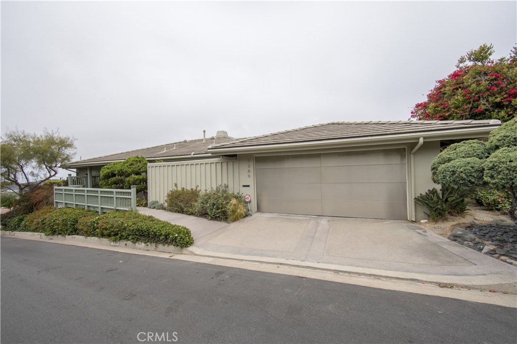 1289 Skyline Drive, Laguna Beach CA 92651 - photo 1