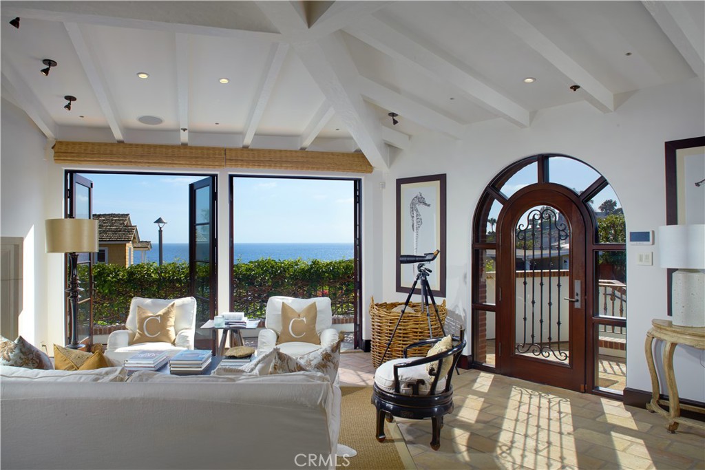 1292 Cliff Drive, Laguna Beach CA 92651 - photo 3