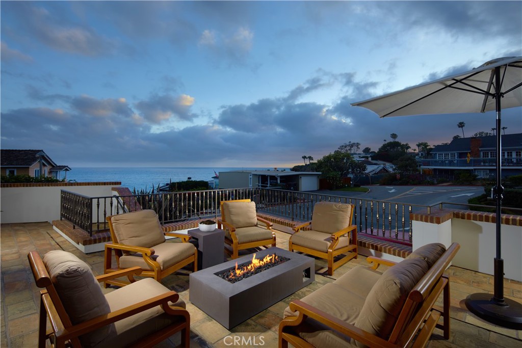 1292 Cliff Drive, Laguna Beach CA 92651 - photo 22