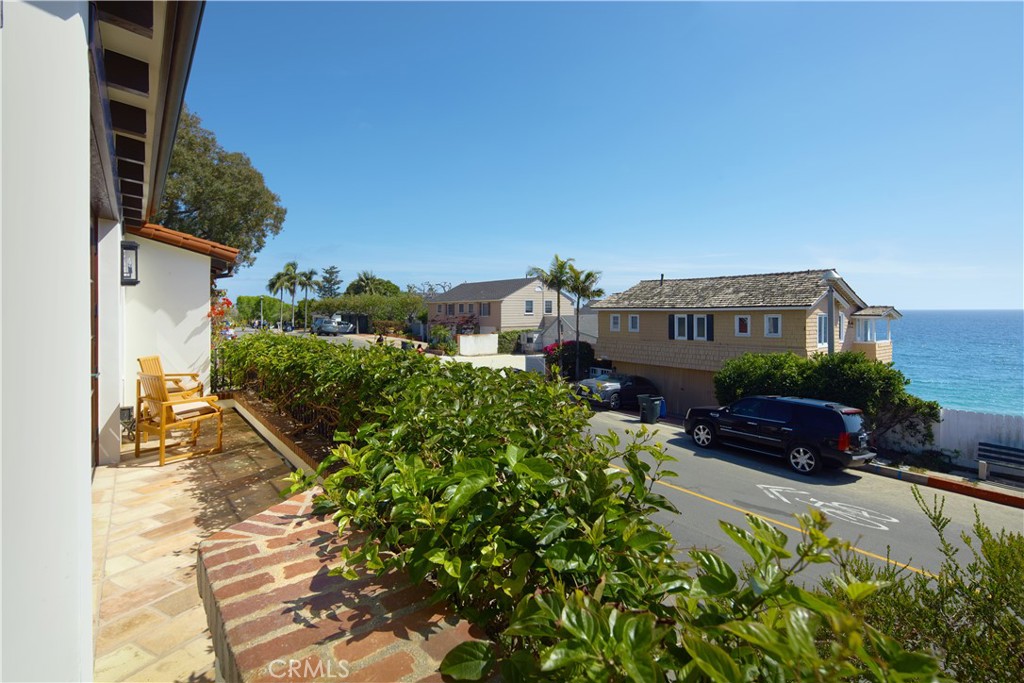 1292 Cliff Drive, Laguna Beach CA 92651 - photo 23