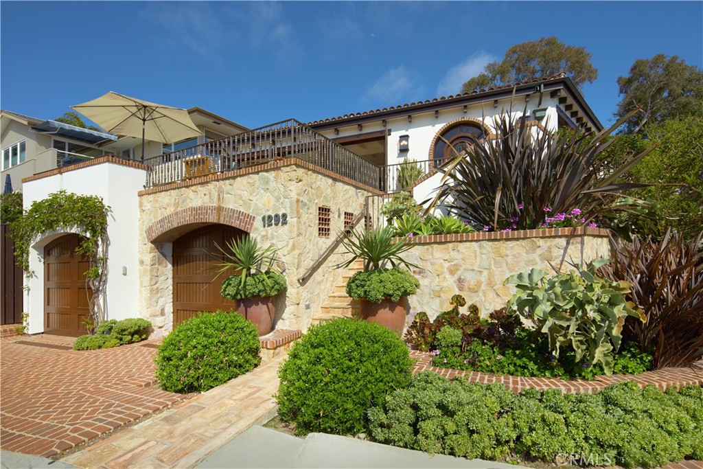 1292 Cliff Drive, Laguna Beach CA 92651 - photo 25
