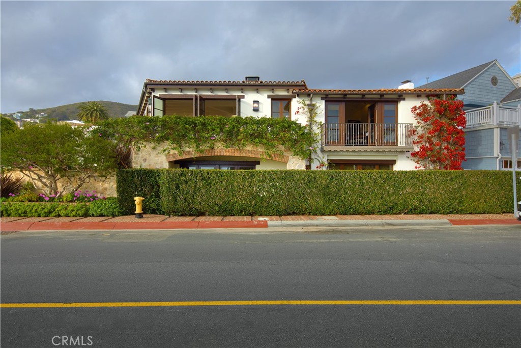 1292 Cliff Drive, Laguna Beach CA 92651 - photo 27
