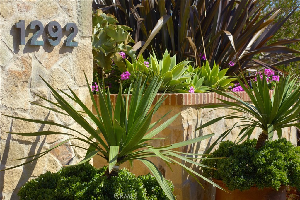 1292 Cliff Drive, Laguna Beach CA 92651 - photo 29