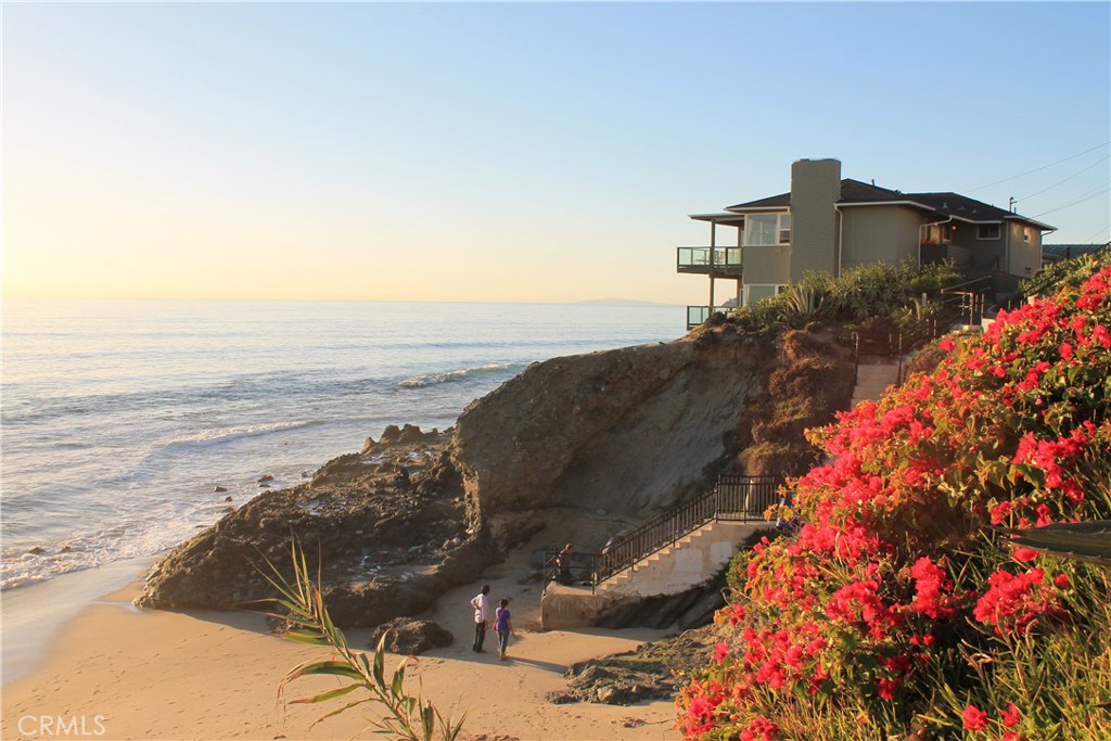 1293 Ocean Front, Laguna Beach CA 92651 - photo 1