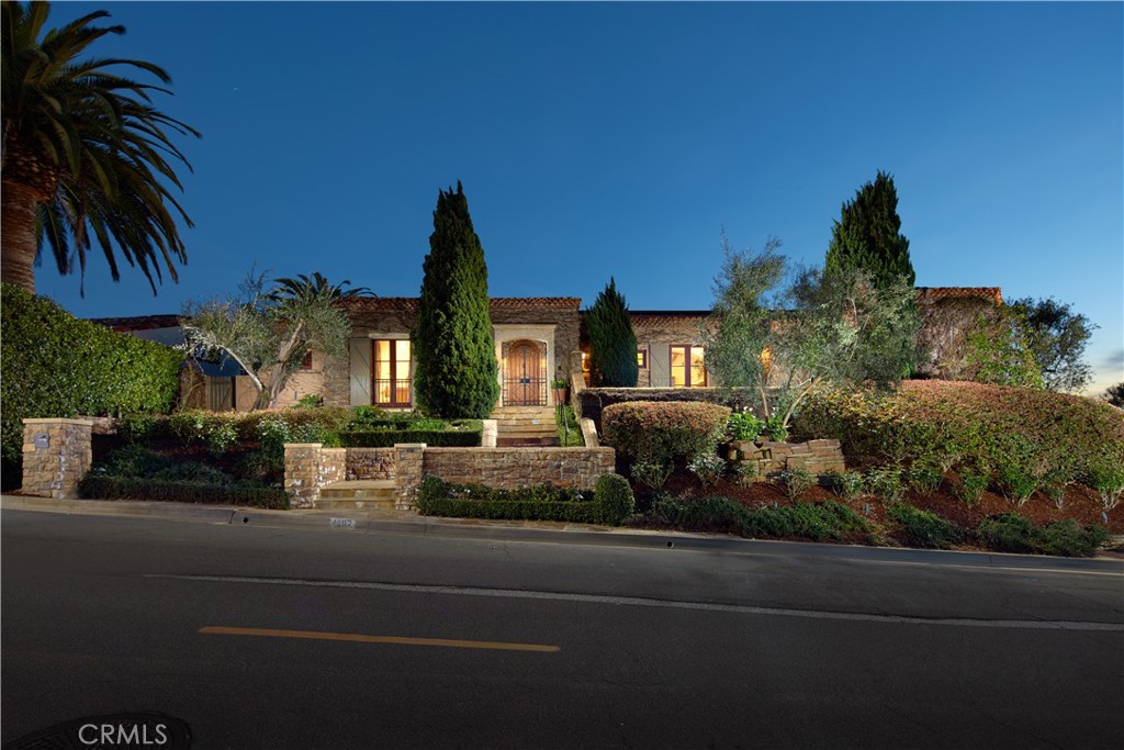 1302 Skyline Drive, Laguna Beach CA 92651 - photo 2