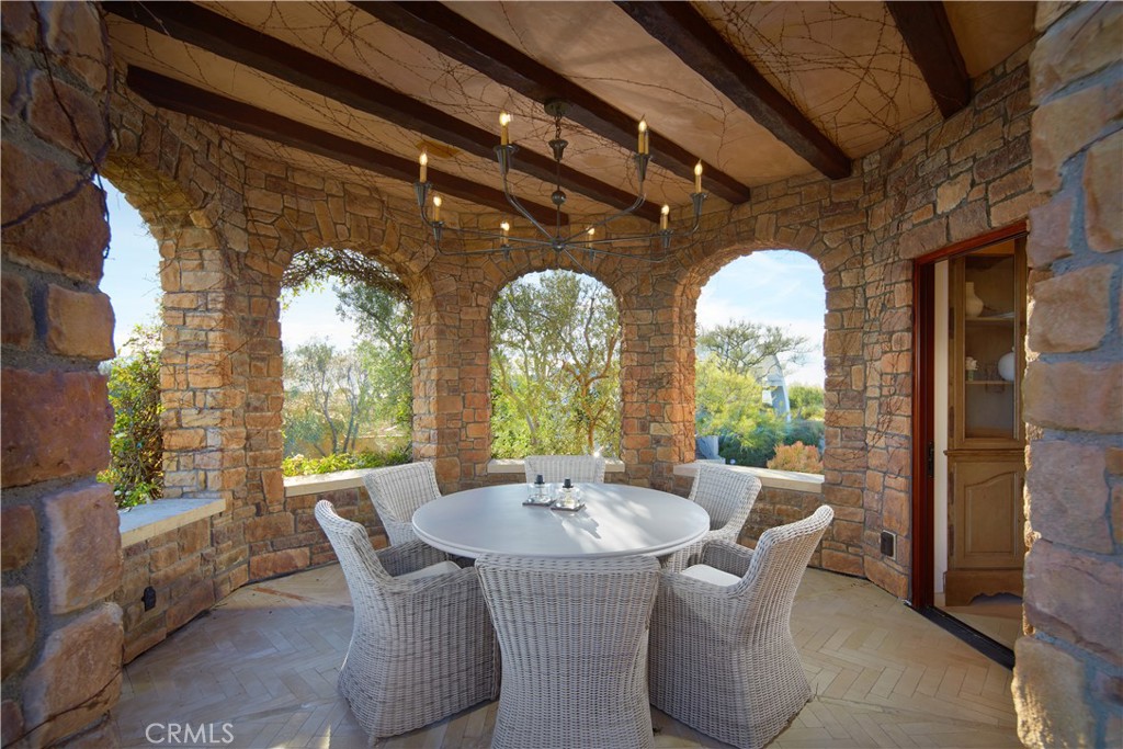 1302 Skyline Drive, Laguna Beach CA 92651 - photo 29