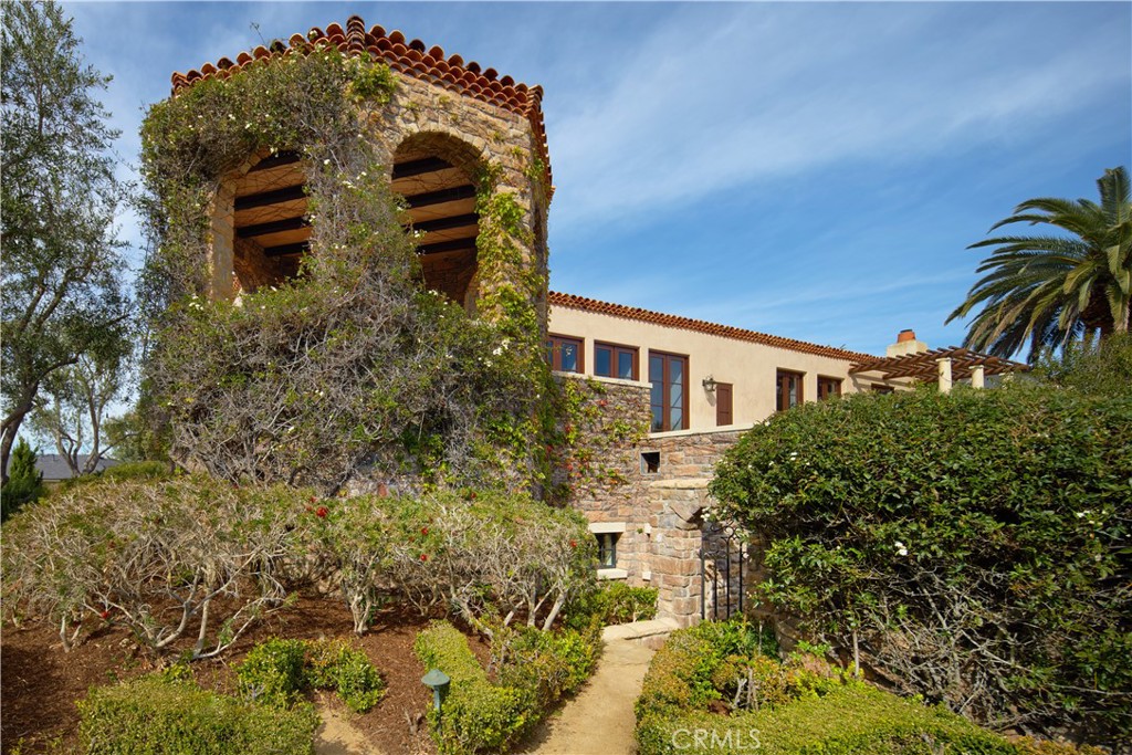 1302 Skyline Drive, Laguna Beach CA 92651 - photo 35