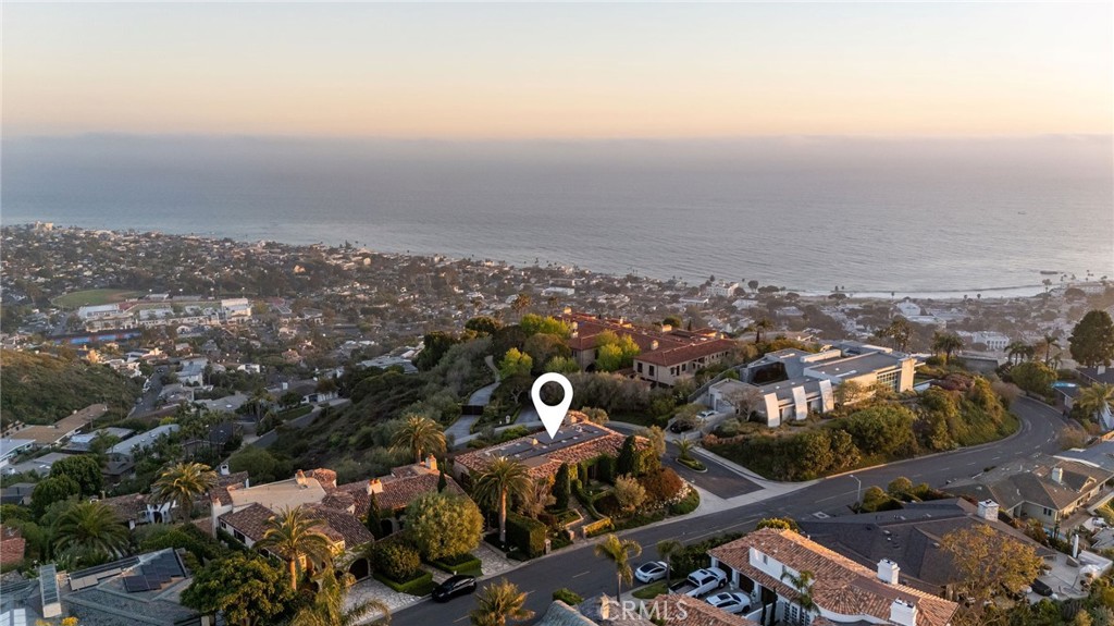 1302 Skyline Drive, Laguna Beach CA 92651 - photo 40