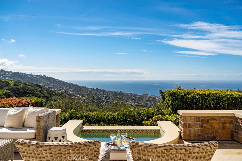1302 Skyline Drive, Laguna Beach CA 92651 - photo 1