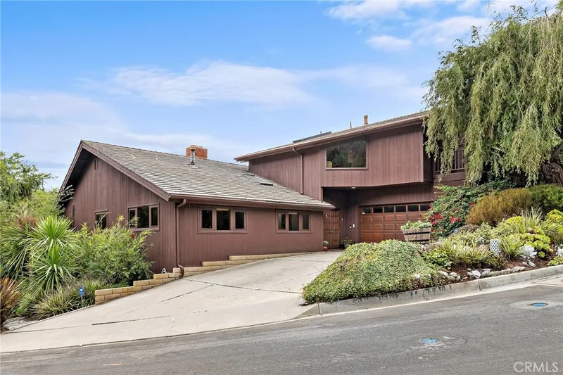 1304 Morningside Drive, Laguna Beach, CA 92651
