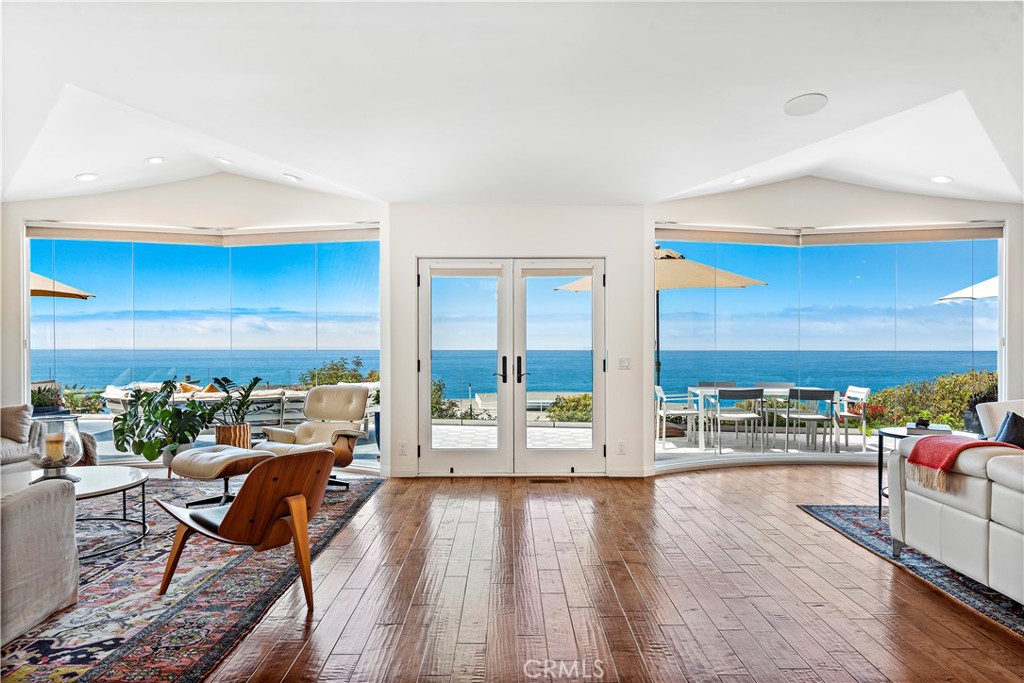 1305 Bounty Way, Laguna Beach CA 92651 - photo 1