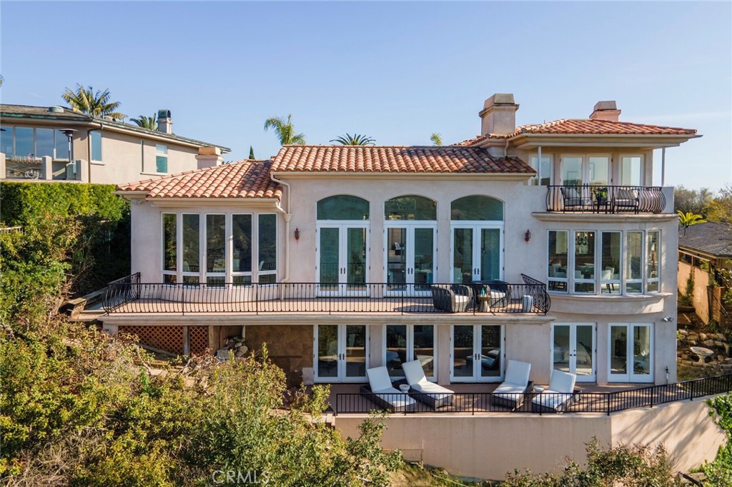 1305 Skyline Drive, Laguna Beach CA 92651 - photo 1