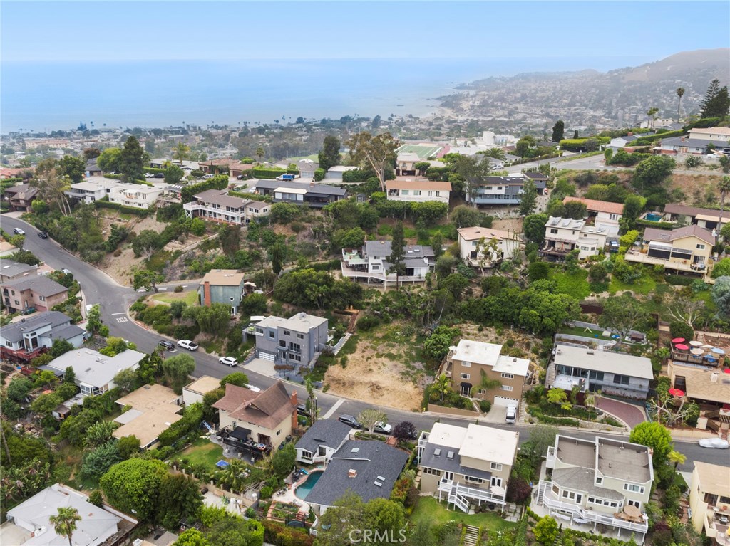 1320 Cerritos Drive, Laguna Beach CA 92607 - photo 1