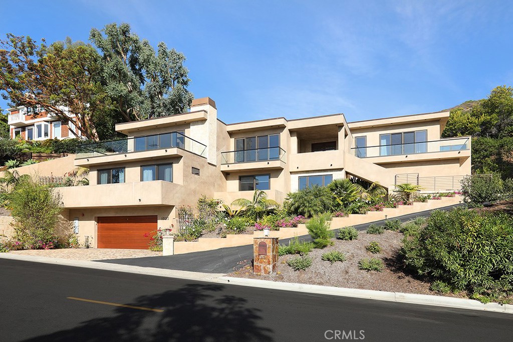 1323 Morningside Drive, Laguna Beach CA 92651 - photo 1