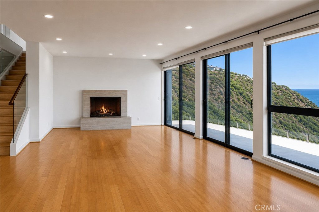 1326 Skyline, Laguna Beach CA 92651 - photo 10