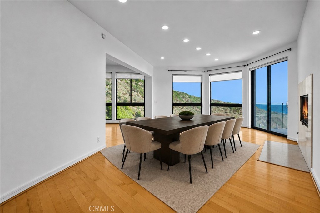 1326 Skyline, Laguna Beach CA 92651 - photo 19