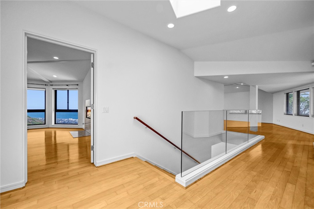1326 Skyline, Laguna Beach CA 92651 - photo 21