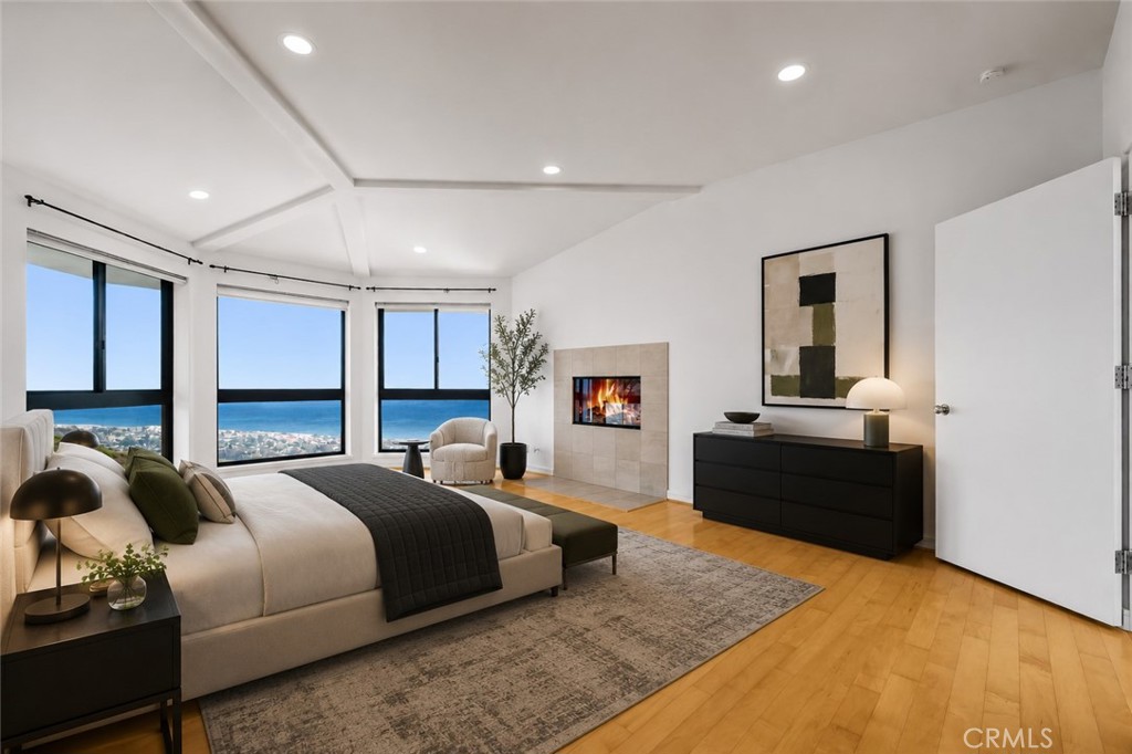 1326 Skyline, Laguna Beach CA 92651 - photo 25