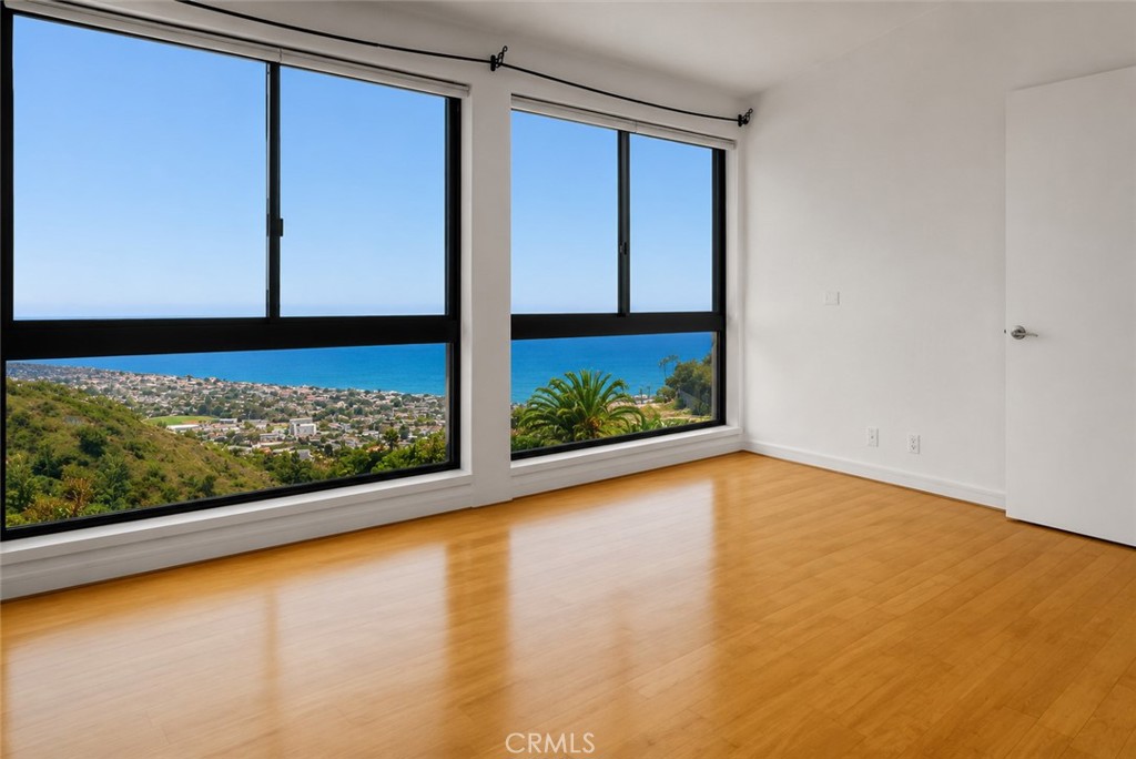 1326 Skyline, Laguna Beach CA 92651 - photo 30
