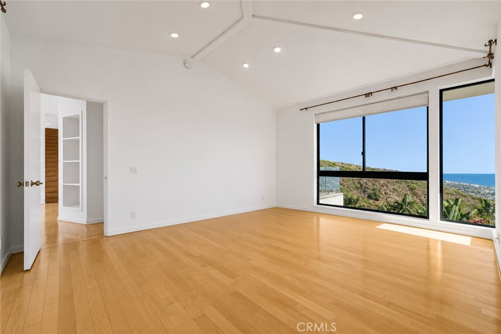 1326 Skyline, Laguna Beach CA 92651 - photo 37