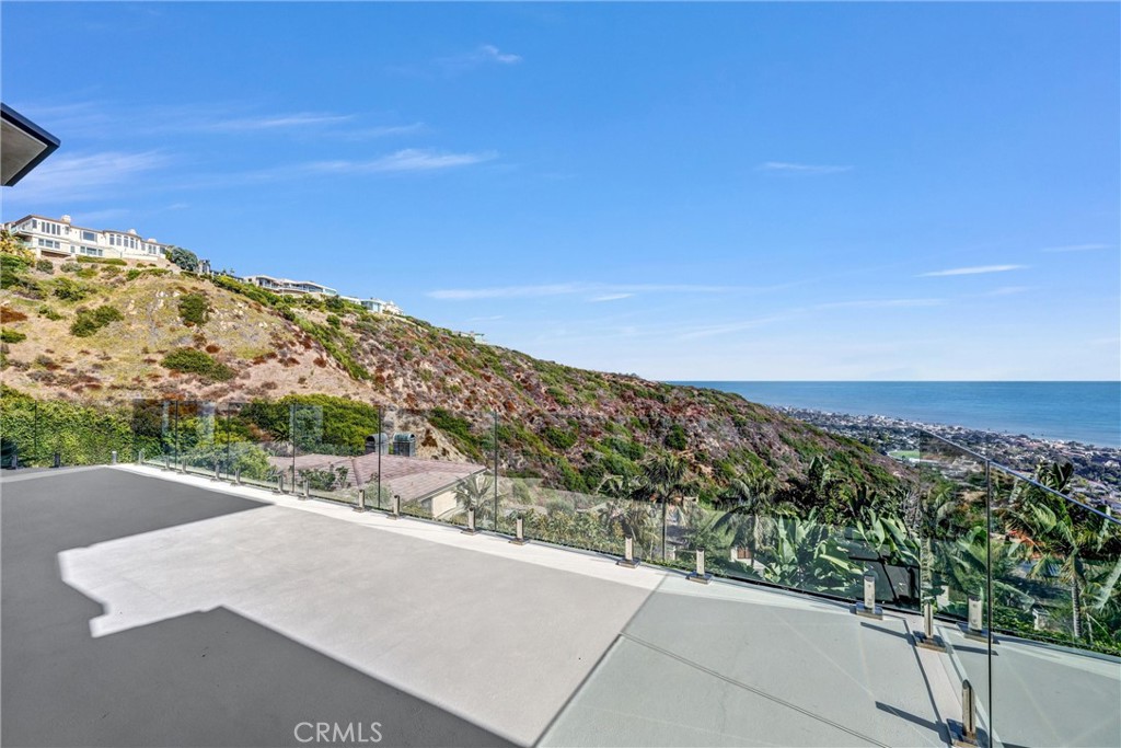 1326 Skyline, Laguna Beach CA 92651 - photo 47