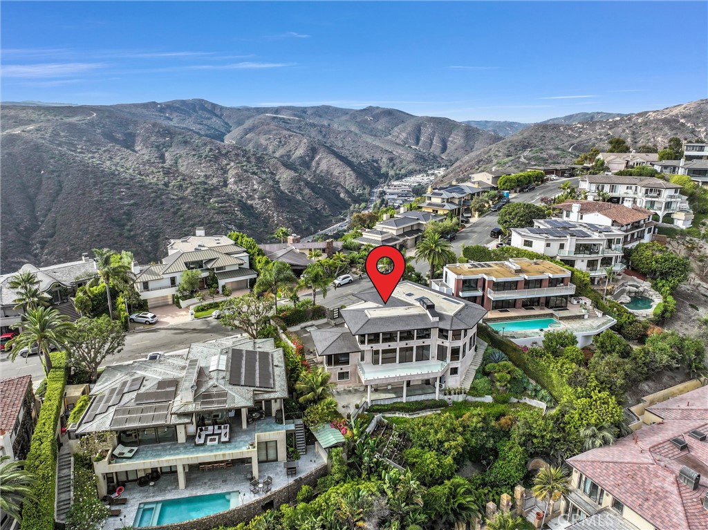 1326 Skyline, Laguna Beach CA 92651 - photo 53