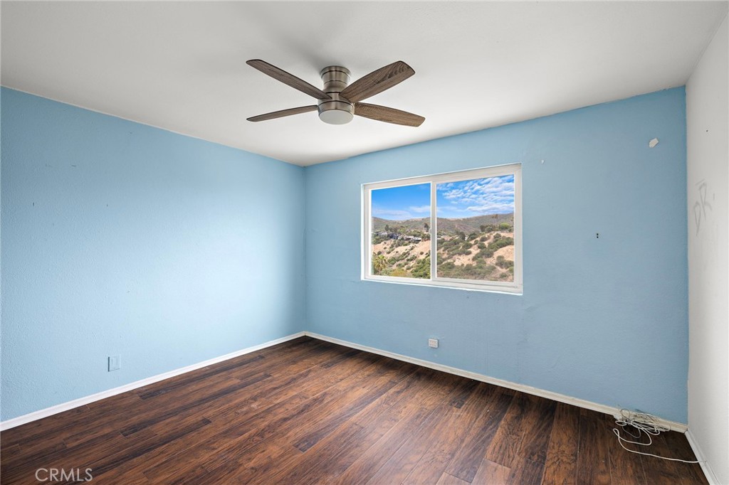 Guest bedroom 3, all bedrooms are on the same level - 1337 Terrace Way, Laguna Beach CA 92651 - photo 20