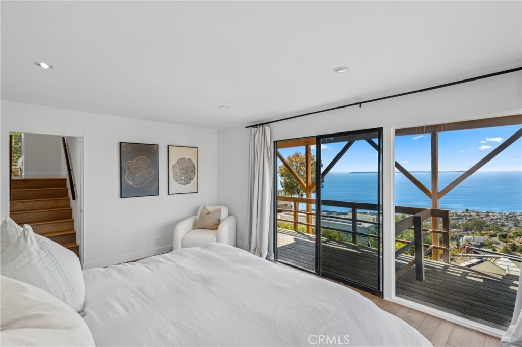 1339 La Mirada Street, Laguna Beach CA 92651 - photo 11