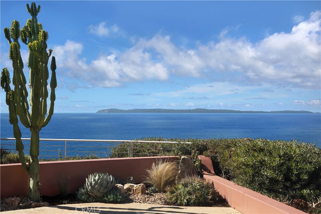 1344 Bounty Way, Laguna Beach CA 92651 - photo 1