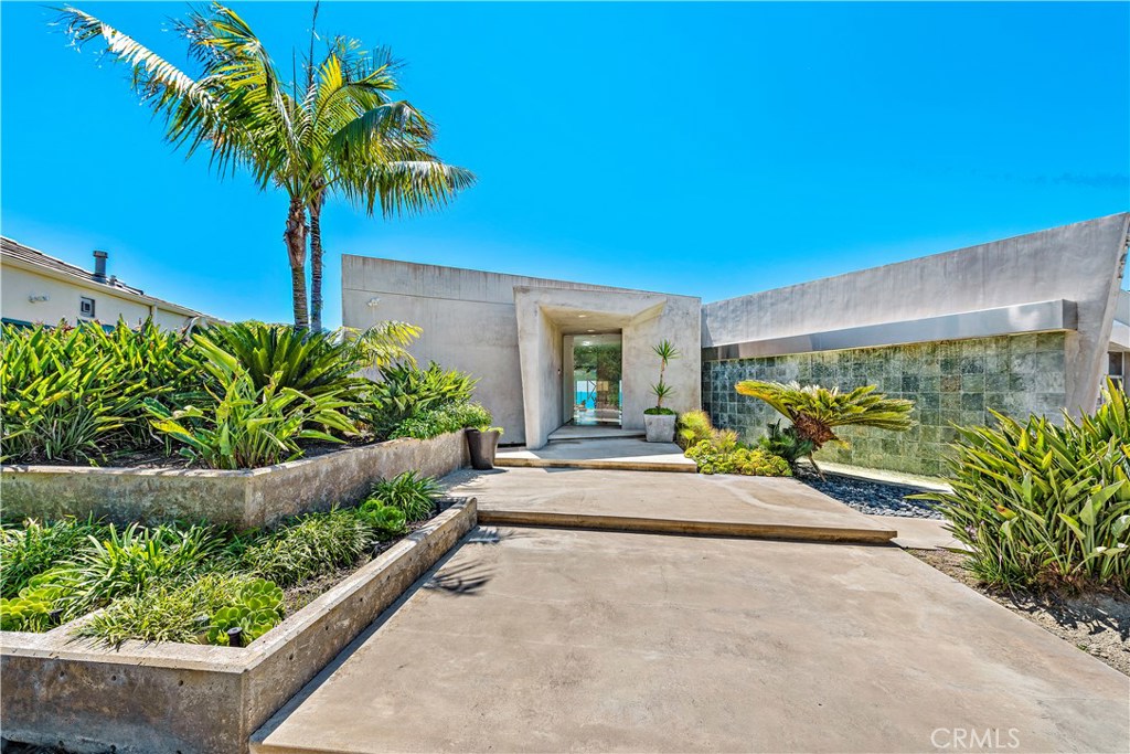 1345 Coral Drive, Laguna Beach CA 92651 - photo 1