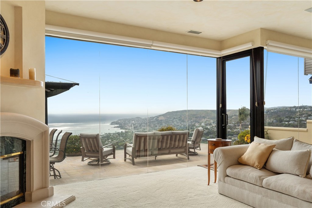 1351 La Mirada, Laguna Beach CA 92651 - photo 30