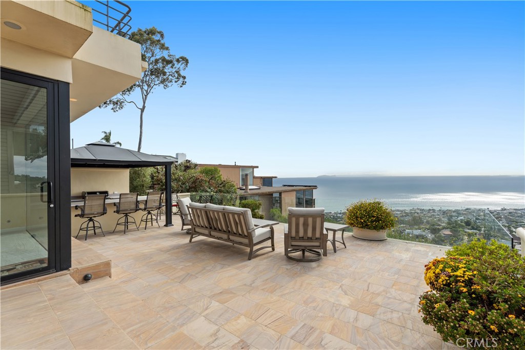 1351 La Mirada, Laguna Beach CA 92651 - photo 32