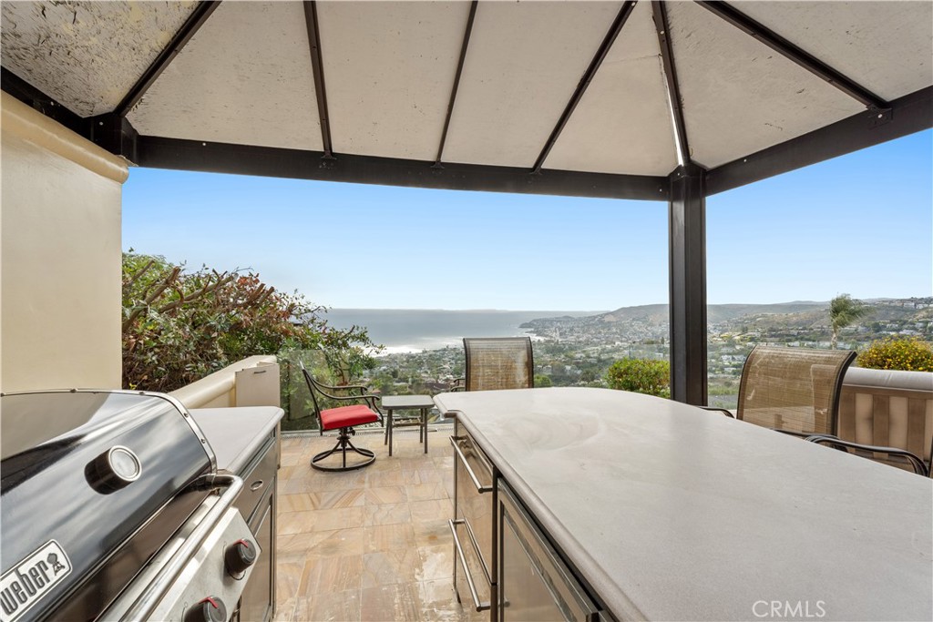 1351 La Mirada, Laguna Beach CA 92651 - photo 38