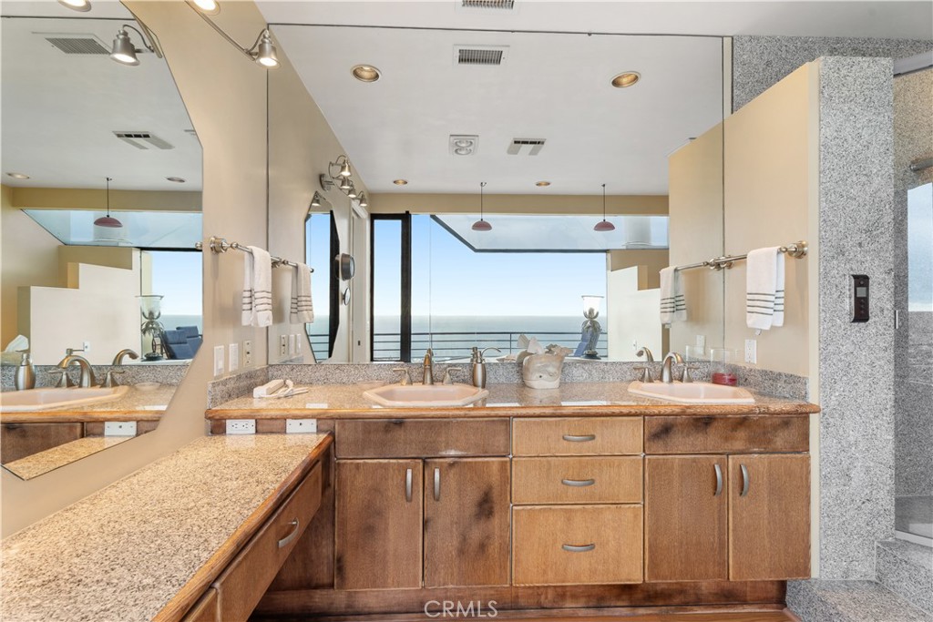 1351 La Mirada, Laguna Beach CA 92651 - photo 54