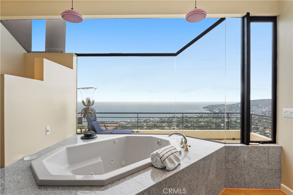 1351 La Mirada, Laguna Beach CA 92651 - photo 55